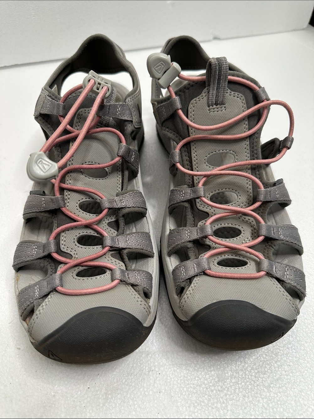 Keen Women's Gray and Pink Closed-Toe Outdoor Sandals size 12
